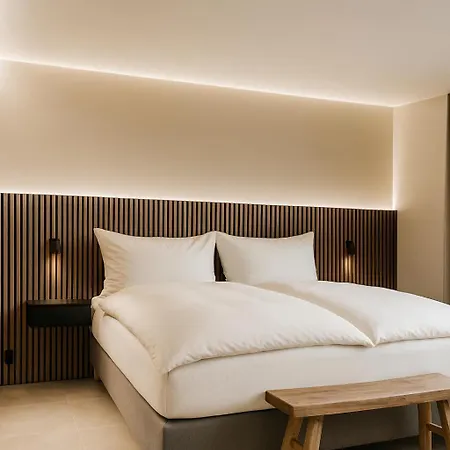 Ξενοδοχείο με διαμερίσματα Escala - Family 3*