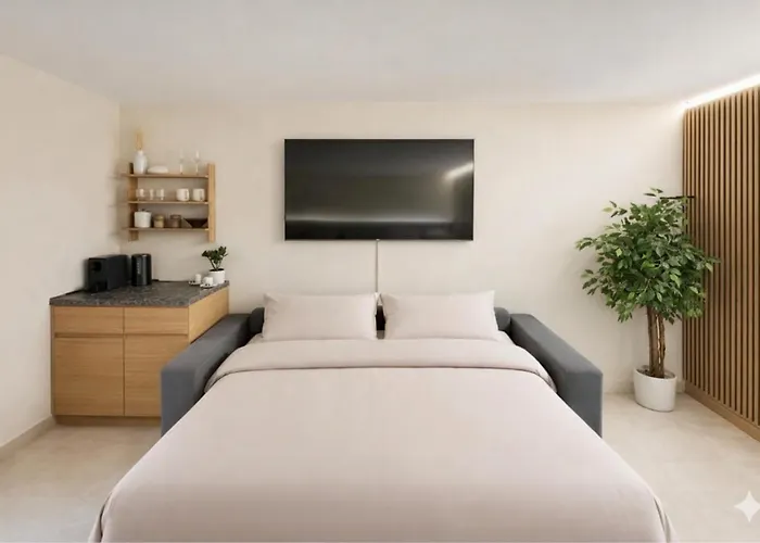 Escala - Family Fully